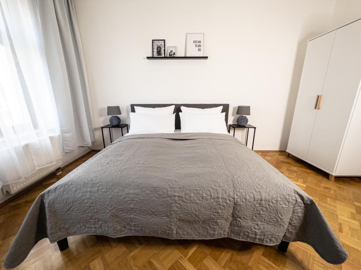 Moderne 3zimmer Mit Netflix Und Balkon Lipsk