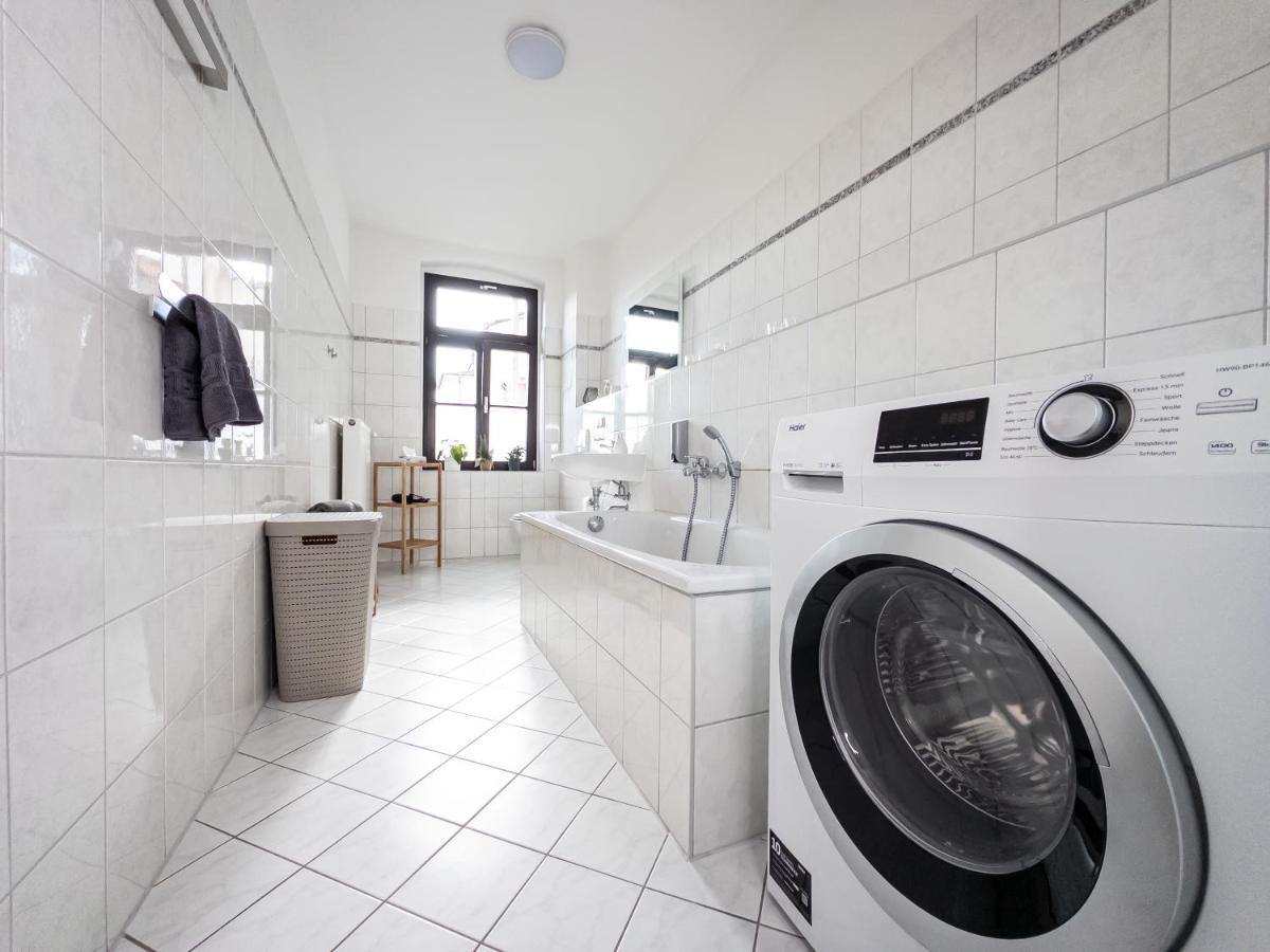Moderne 3zimmer Mit Netflix Und Balkon * Lipsk